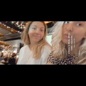 Meet your Posher, Cam